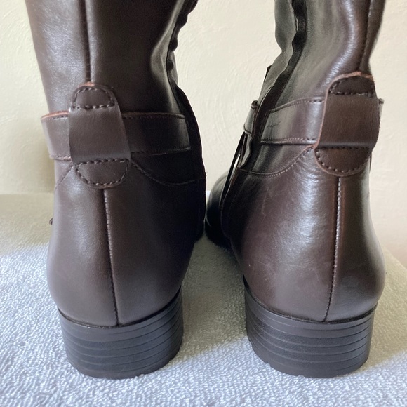 Lauren Ralph Lauren Sahara riding boots. - Picture 6 of 8